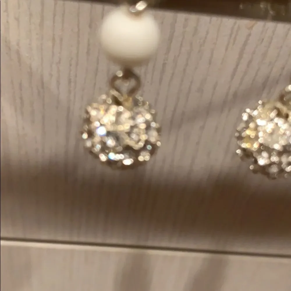 Cache Drop earring  - Picture 4 of 5